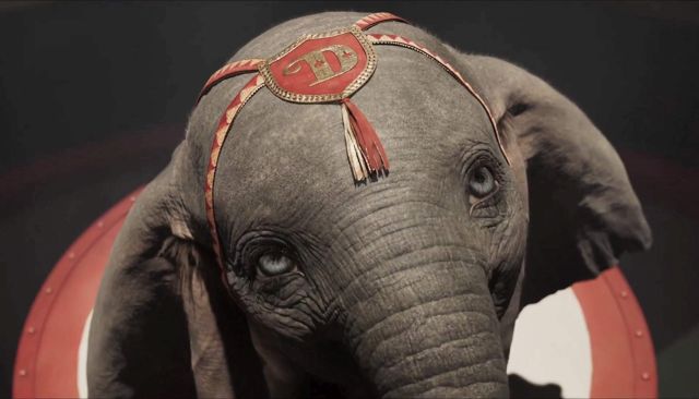 Dumbo: Razigrani “mračni“ Tim Burton