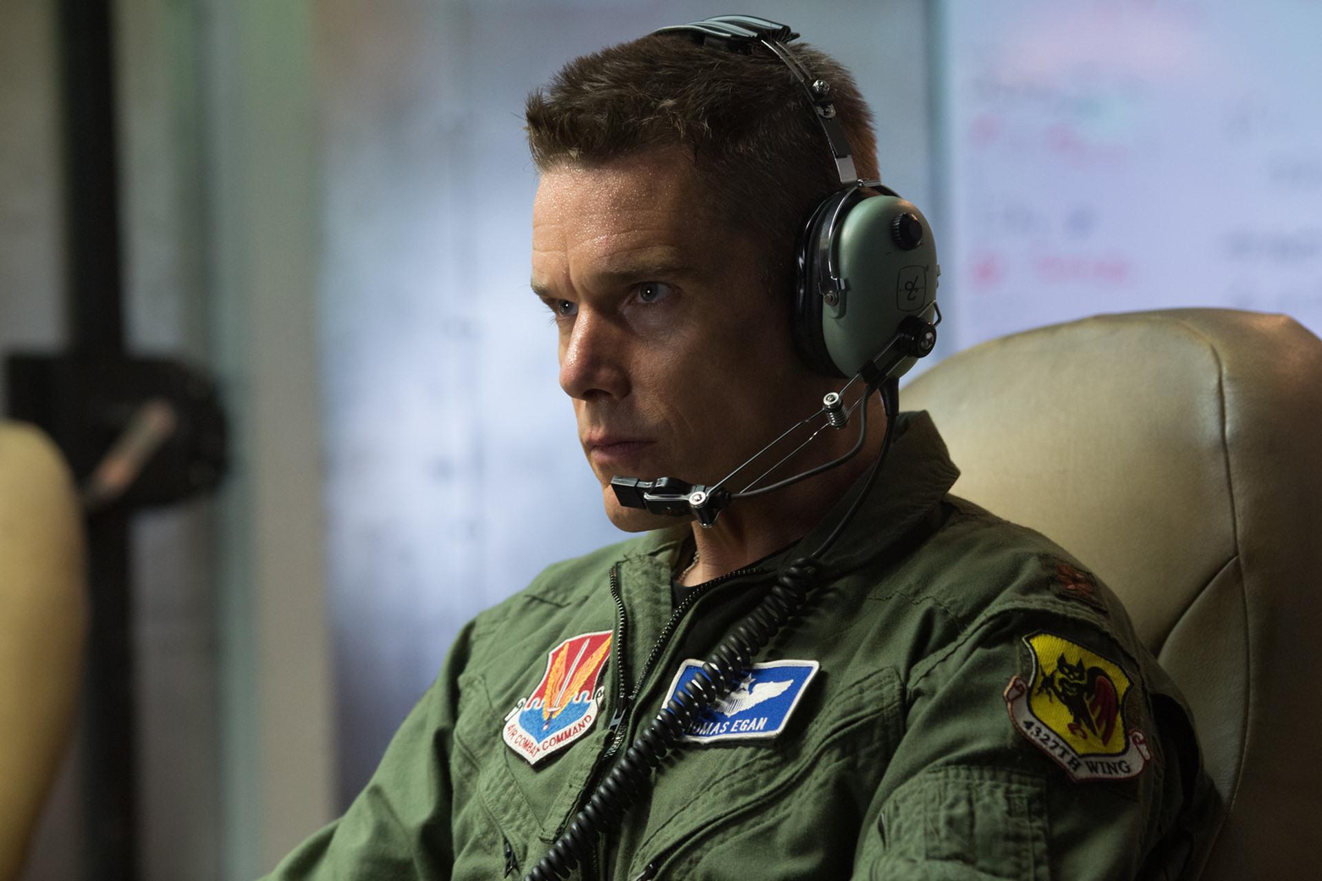 Ethan Hawke kao vojni pilot u traileru za Niccolov ''Good Kill''