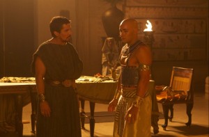 DF-01421 - Christian Bale (left) stars as Moses and Joel Edgerton stars as Ramses.