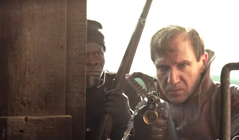 Ralph Fiennes u novom traileru za "The King’s Man"