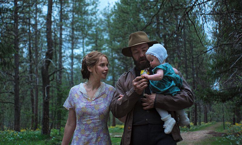 Život pokraj pruge u traileru za "Train Dreams"