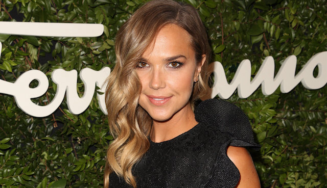 Arielle Kebbel dobila ulogu u trećem nastavku: "Fifty Shades Freed"