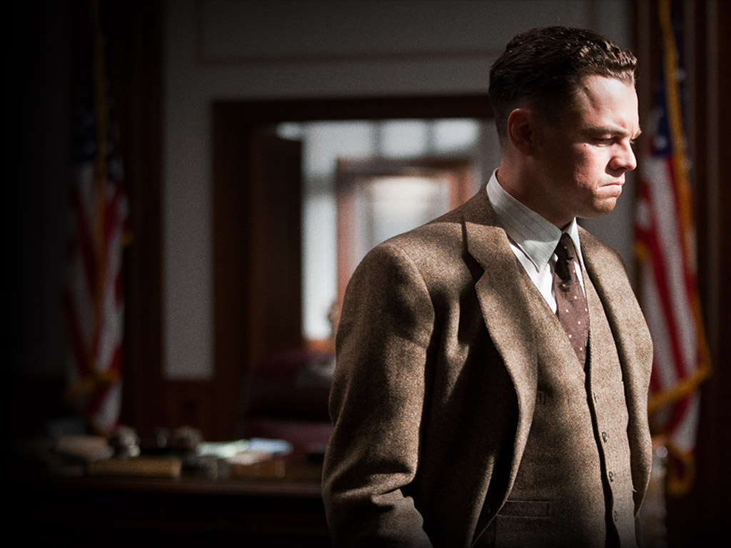  J. Edgar: (Ne)klasični biografski film o direktoru FBI-ja