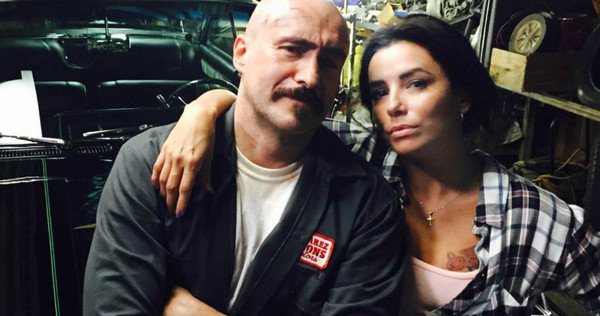 Eva Longoria i Demian Bichir u traileru za "Lowriders"