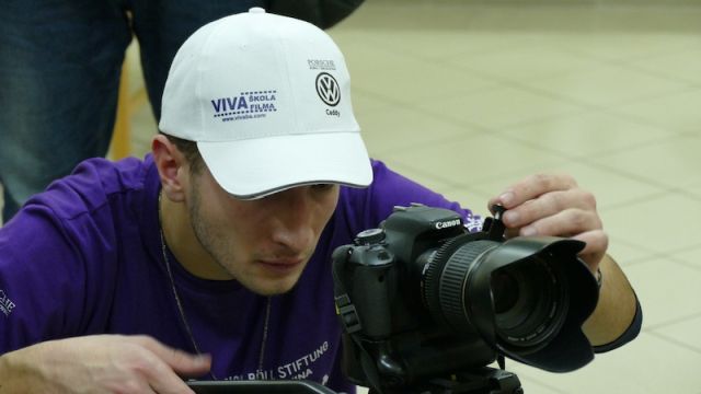 Učesnici radionice 'Viva škola filma' snimili komediju ''Sto maraka''