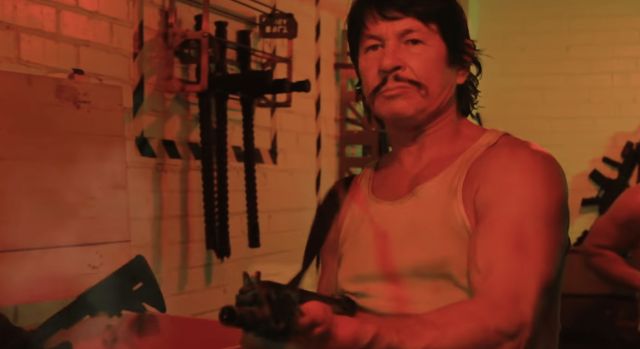 Robert Bronzi kao Charles Bronson: "Escape from Death Block 13"